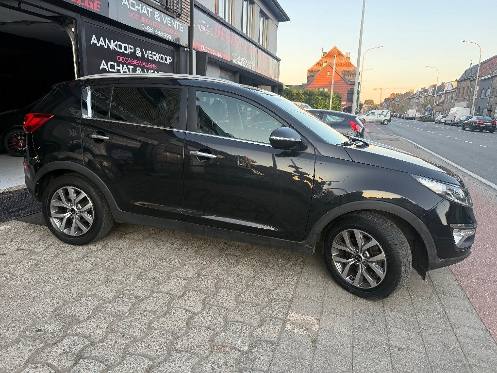 Kia Sportage 1600 essence 2015 Cuir Navi 1er main, Euro 6, Entreprise, Noir, 5 portes
