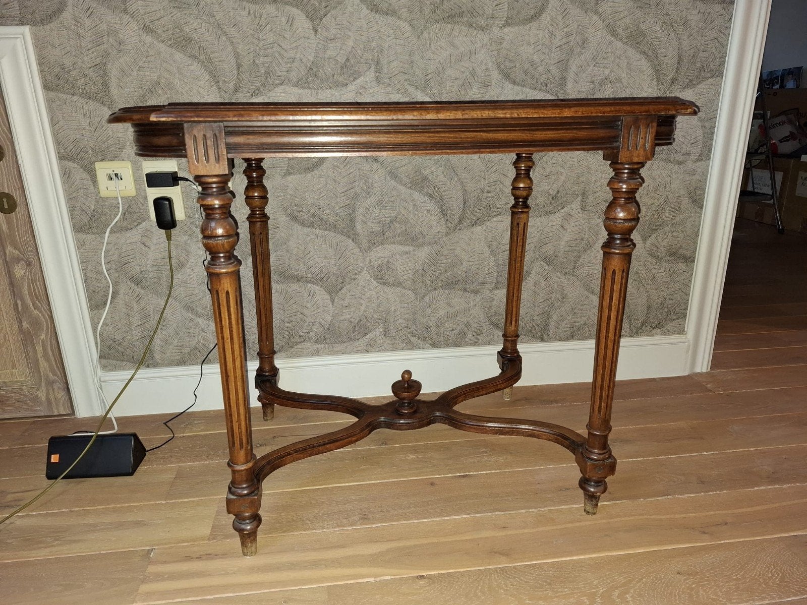 antieke tafel, Ophalen