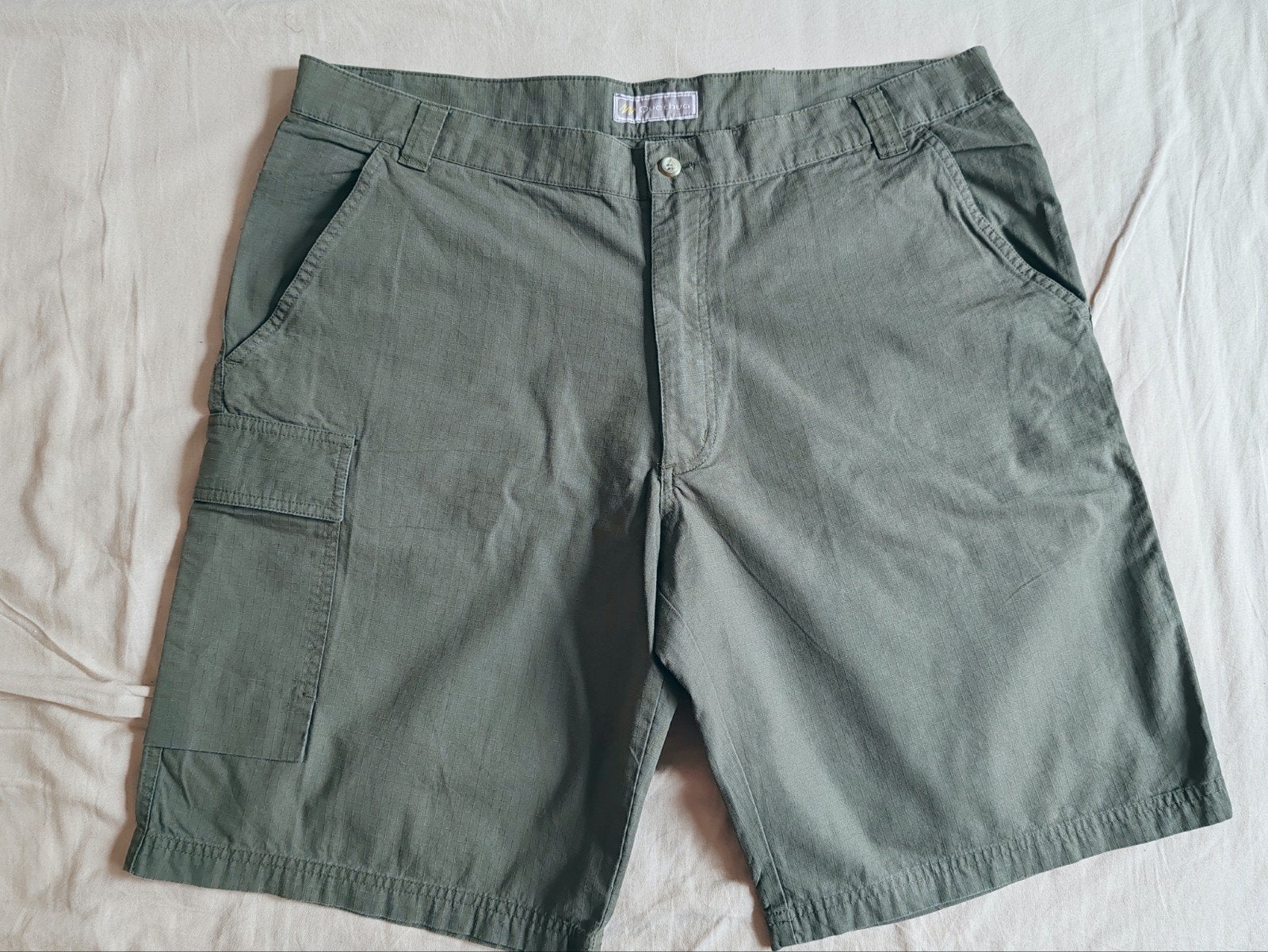 Quechua kaki wijde shorts maat 50 100% katoen, Ophalen of Verzenden