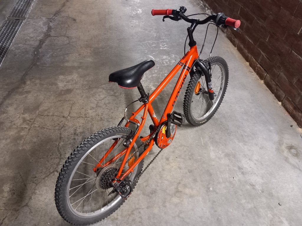BTWIN "Racing Boy 320" + RALEIGH "KOBO 20", Fietsen en Brommers, Fietsen | Kinderfietsjes, Ophalen, 20 inch of meer, Gebruikt