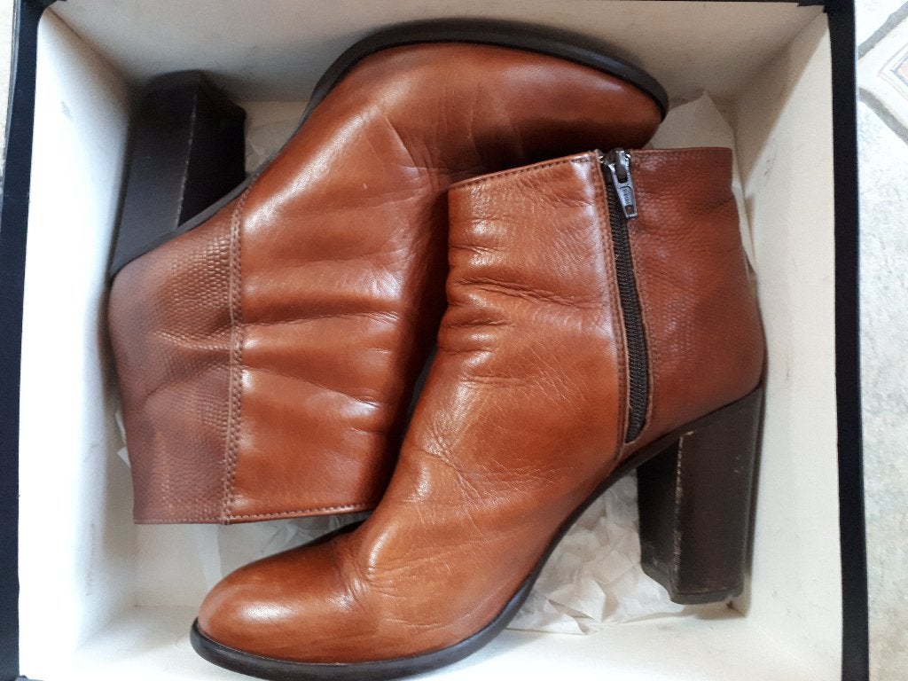 Bottines femmes MANO, Vêtements | Femmes, Enlèvement, Comme neuf