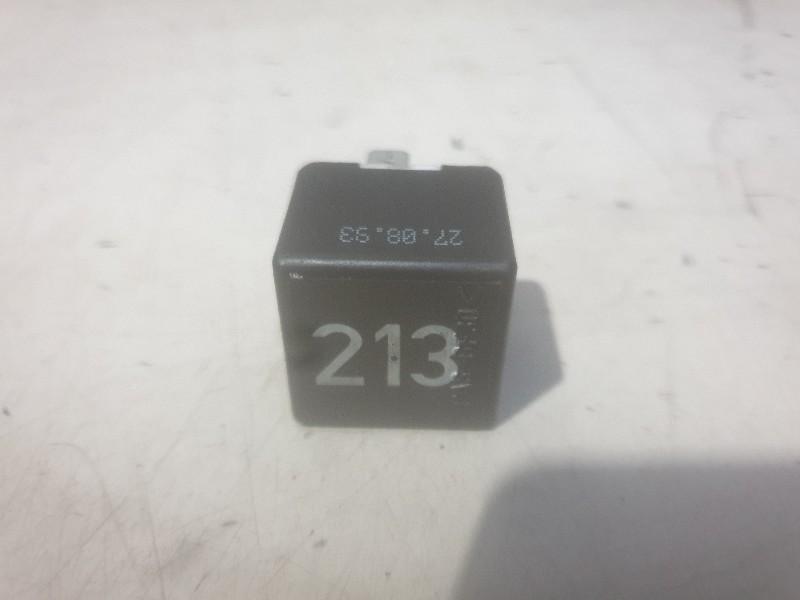 DIVERS RELAIS Audi 80 (B4) (01-1991/12-1995) (443-951-253-j), Utilisé, Audi