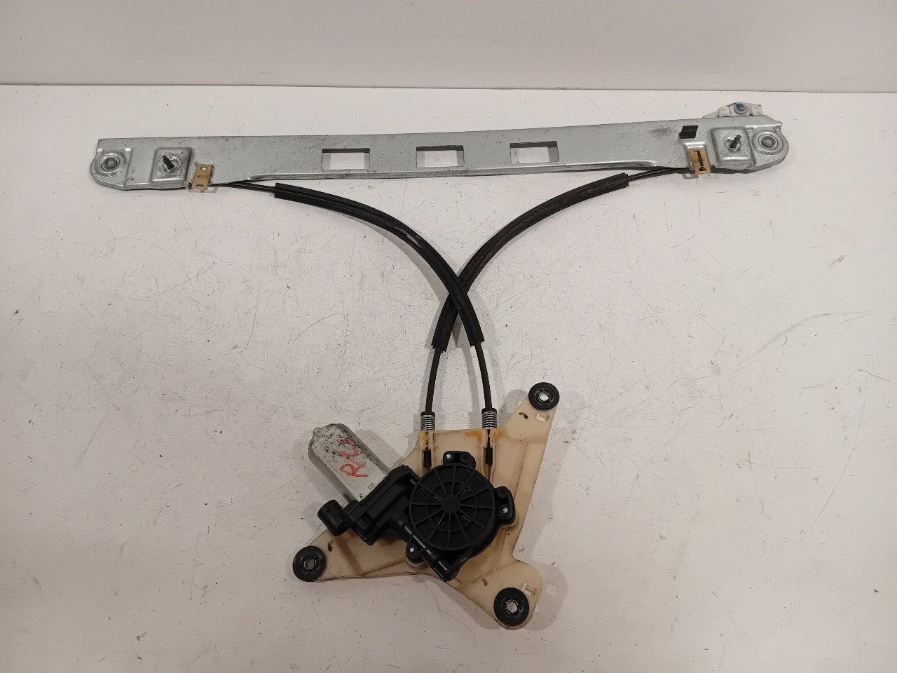 Raammechaniek elektrisch rechts voor Renault Master, Onderdelen@venauto.nl, Van der Ven Autorecycling B.V., Gebruikt, Ettenseweg 76, 4706 PB Roosendaal, The Netherlands
