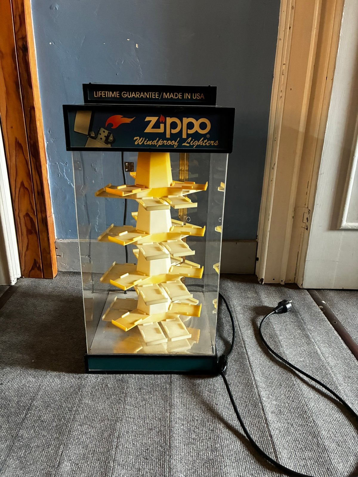 Vintage zippo etalage vitrine display, Ophalen
