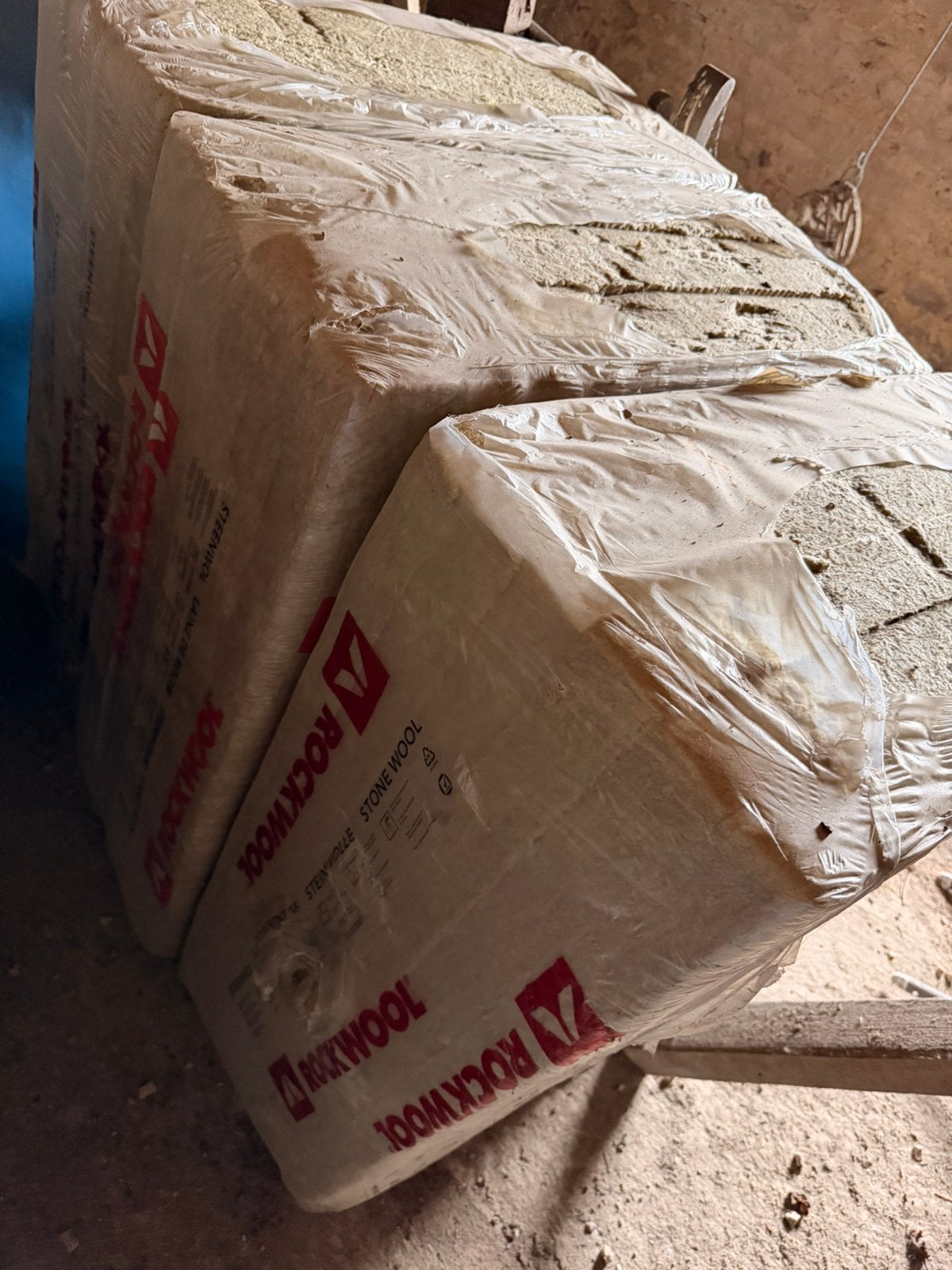 Steenwol - Rockwool, Doe-het-zelf en Bouw, Isolatie en Afdichting, Ophalen, Zo goed als nieuw, Steenwol