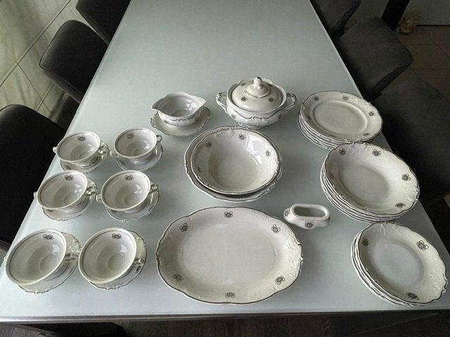 Vintage WAWEL porseleinen servies – Made in Poland –, Antiek en Kunst, Antiek | Servies compleet, Ophalen
