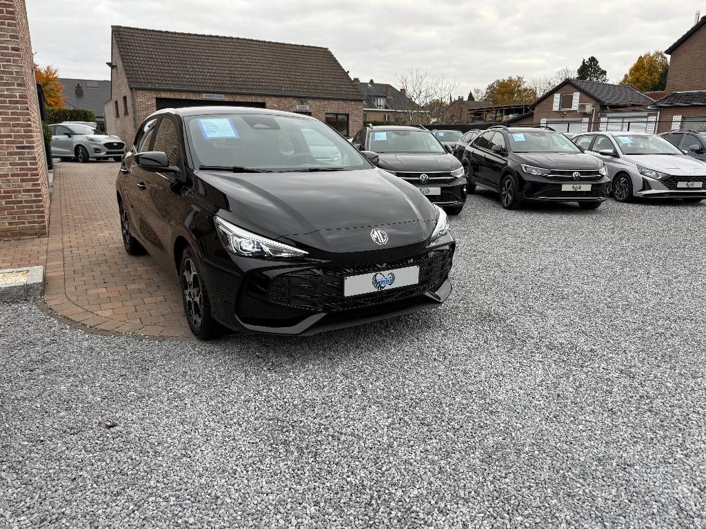 MG MG3 1.5i 115PK Comfort 7J/GARANTIE NIEUW 0KM, Stof, Zwart, Bedrijf, 5 deurs