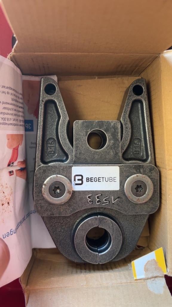 MACHOIRE BEGETUBE B16, Doe-het-zelf en Bouw, Ophalen, Gebruikt