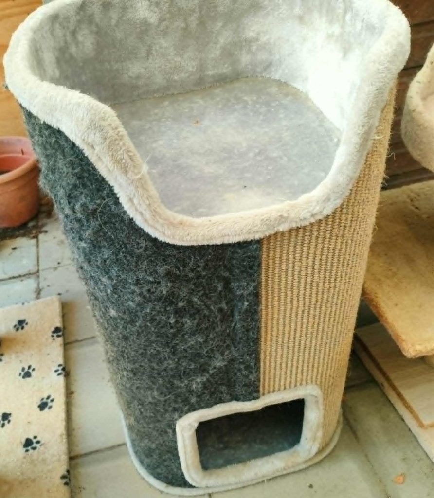 KATTENKRABTOREN, Dieren en Toebehoren, Ophalen, Zo goed als nieuw, Krabton