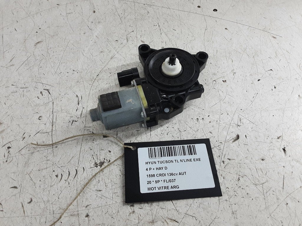 MOTOR RAAMMECHANIEK LINKS ACHTER Tucson (TL) (83450D7000), Hyundai Motor Deutschland GmbH, Gebruikt, Kaiserleipromenade 5
63067  Offenbach am Main, DE