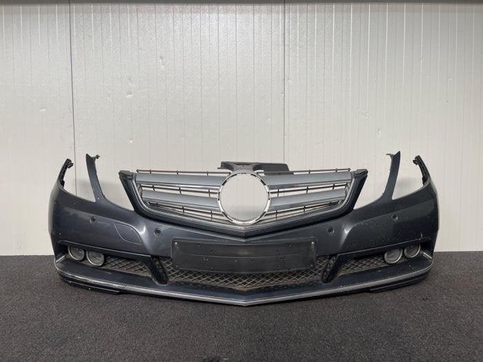 Voorbumper van een Mercedes E-Klasse (XXX), Gebruikt, -, Bumper, -