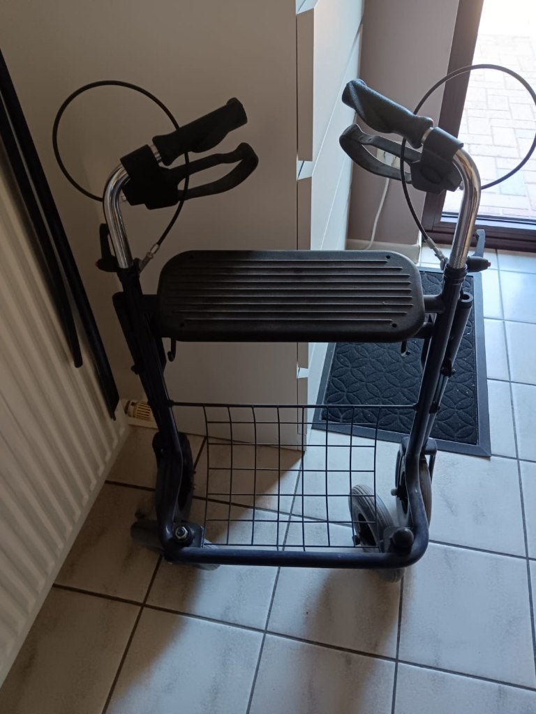 Rollator, Divers, Déambulateurs, Enlèvement, Pliable, Comme neuf