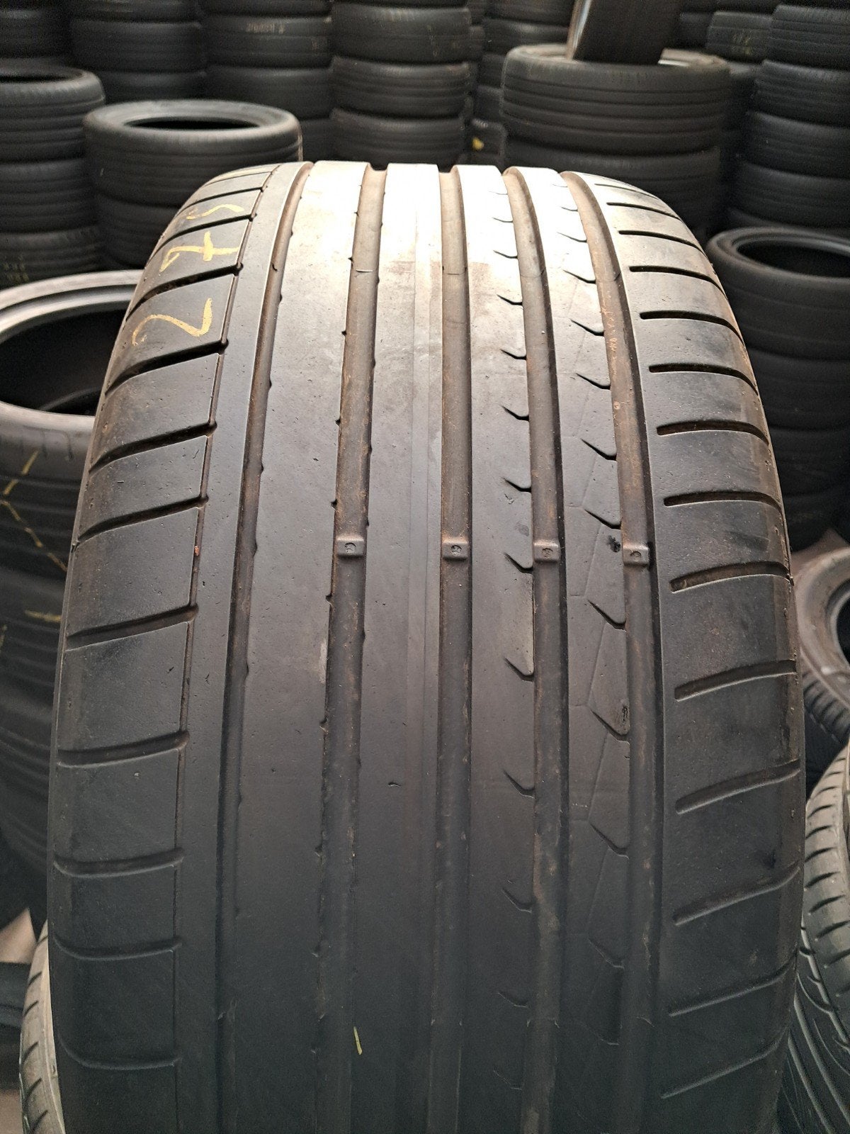 27545r18 275 45 r18 275/45/18 Dunlop avec montage, Enlèvement ou Envoi