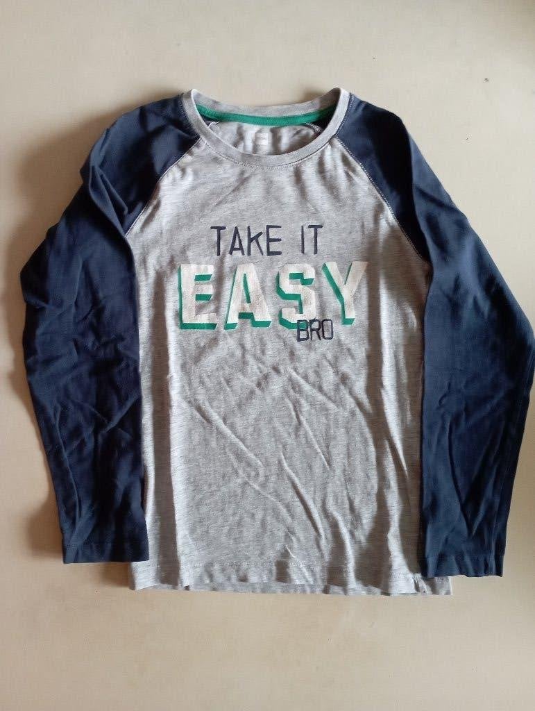 4 pyjamas taille 122/128, Enlèvement ou Envoi, Comme neuf, Vêtements de nuit ou Sous-vêtements