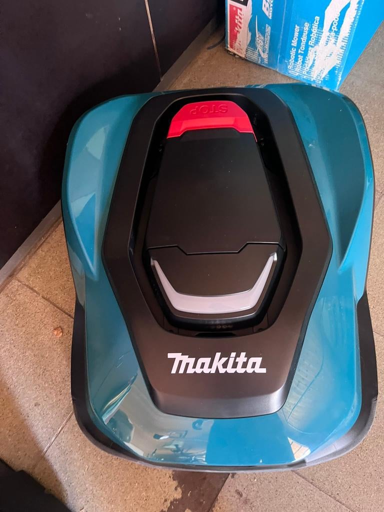 ROBOTMAAIER MAKITA 18V - RM350D, Bricolage & Construction, Outillage | Outillage à main, Enlèvement, Neuf