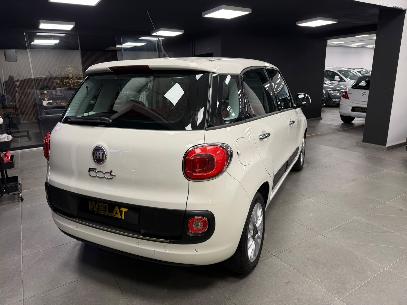 Fiat 500L BENZINE 2012, Auto's, Monovolume, Gebruikt, Wit, Elektrische ramen