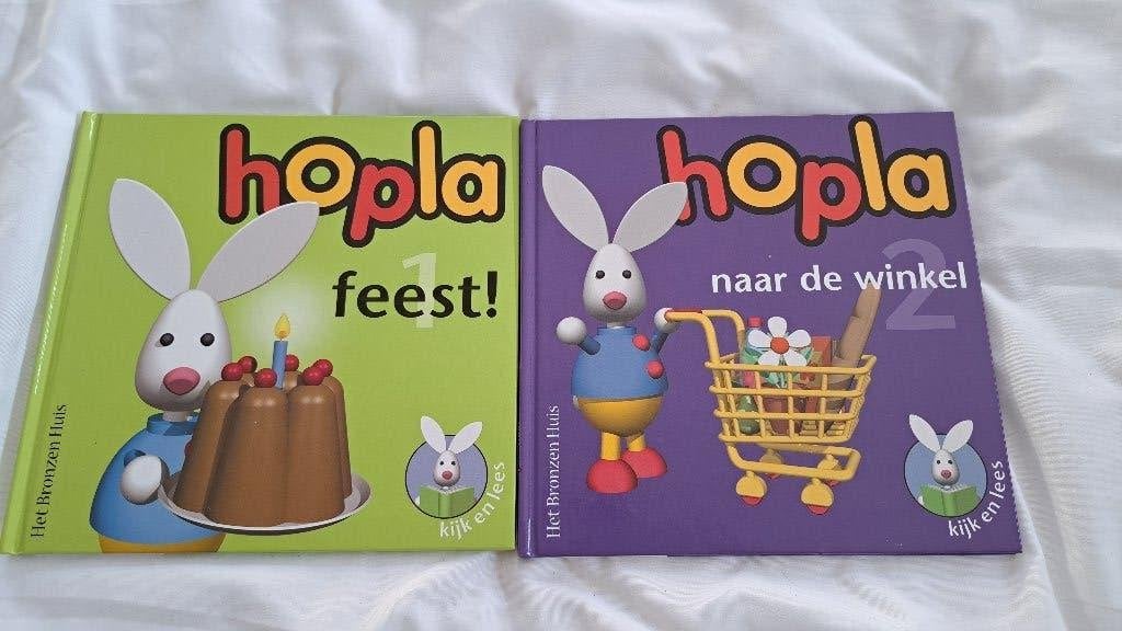 Boekjes Hopla (2 stuks), Boeken, Ophalen, Zo goed als nieuw, 1 tot 2 jaar