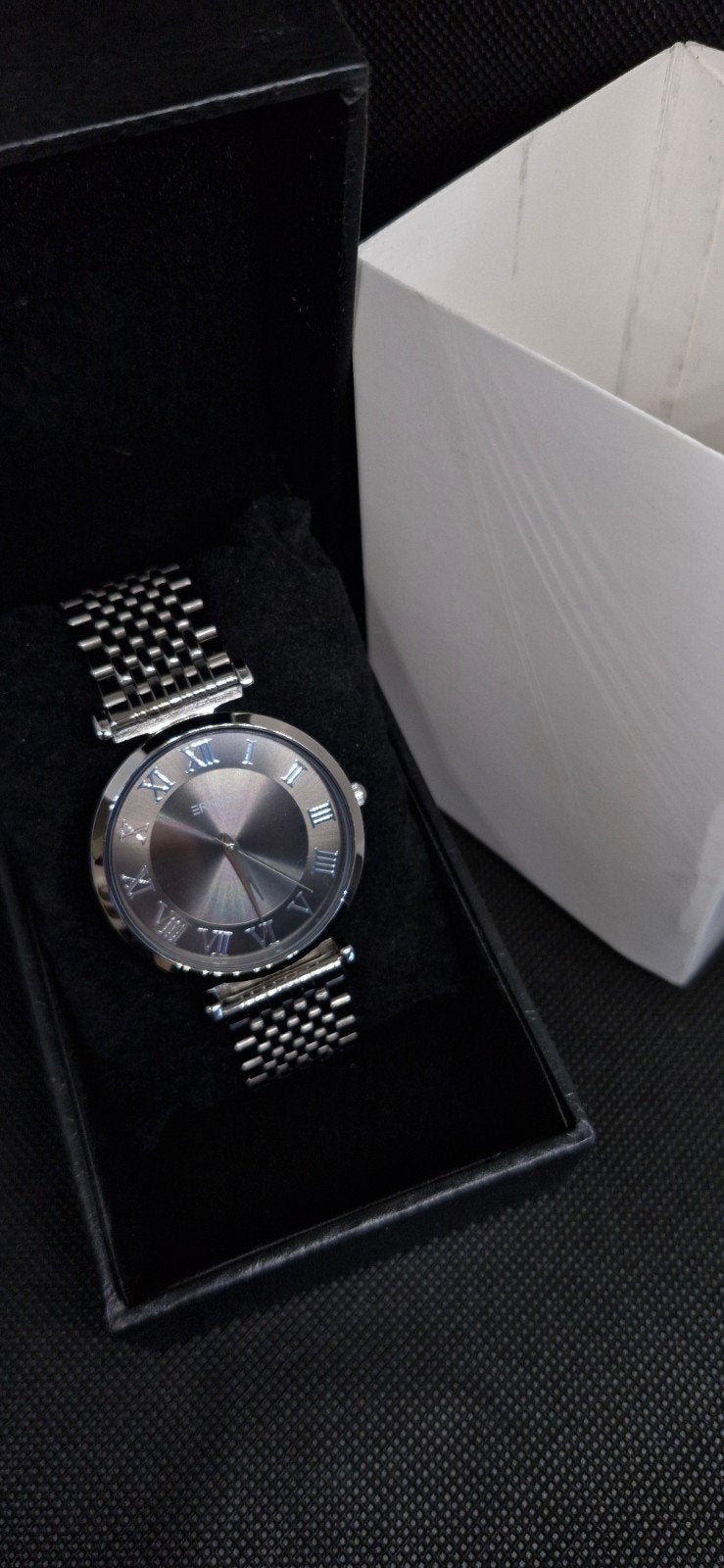 ️ ⌚️ montre Ernest - Neuve - 35€, Autres marques, Enlèvement ou Envoi, Acier, Neuf