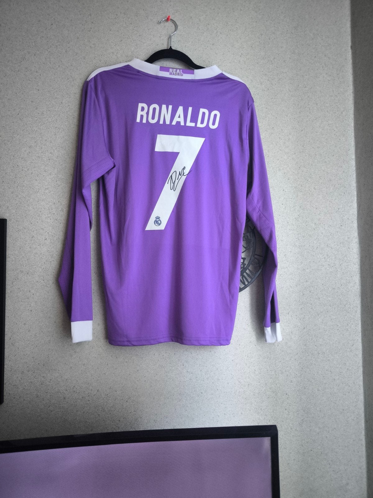 gesigneerd long sleeve shirt c.ronaldo, Ophalen of Verzenden, Zo goed als nieuw, Shirt
