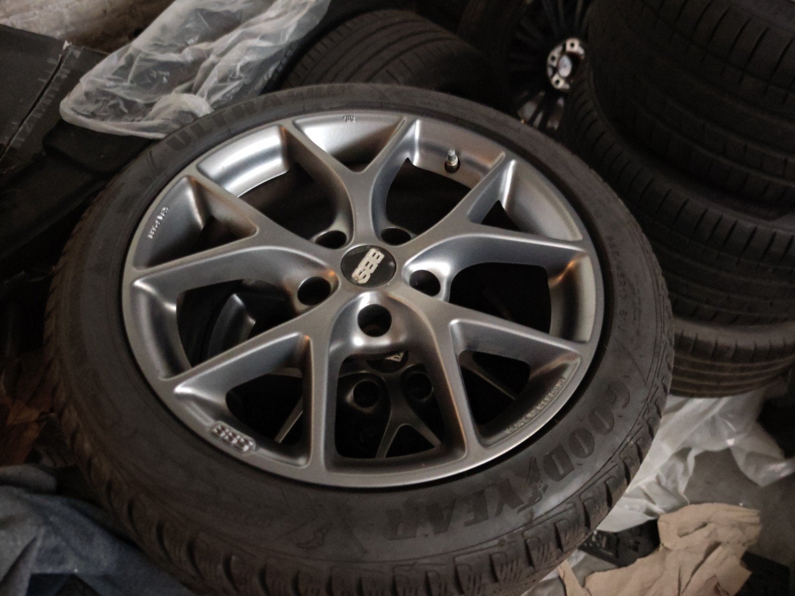 Jeu de 4 jantes alu hiver BBS SR 17 BMW goodyear 225/45/17, Ophalen, Gebruikt, 17 inch, Winterbanden