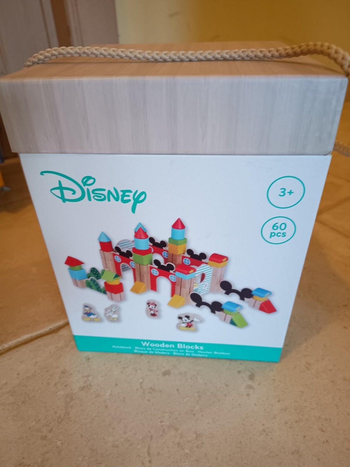 Disney blokkendoos, Ophalen