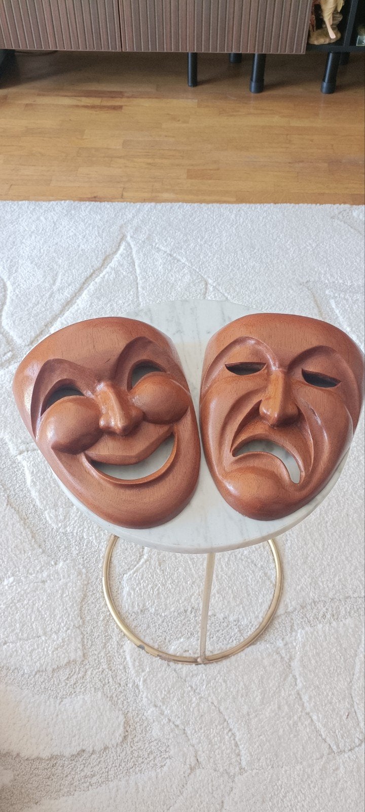 Satires paires en teck signé par le célèbre José Pinal Mexic, Antiquités & Art