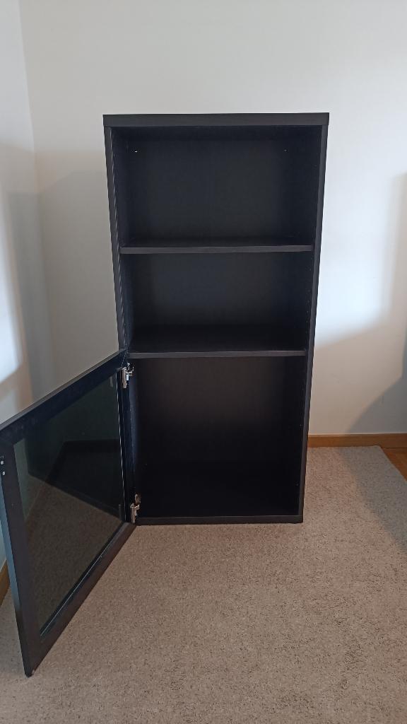 Ikea Besta kast, Ophalen, Met deur(en), 100 tot 150 cm, Zo goed als nieuw