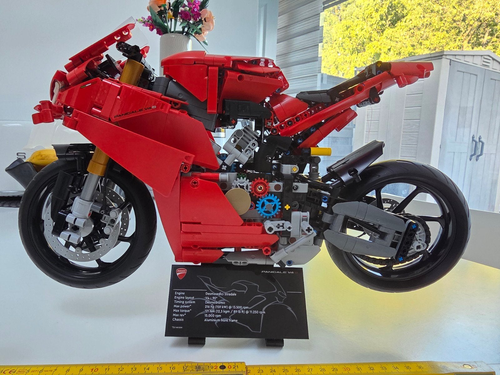 Grande moto LEGO en excellent état, Enlèvement
