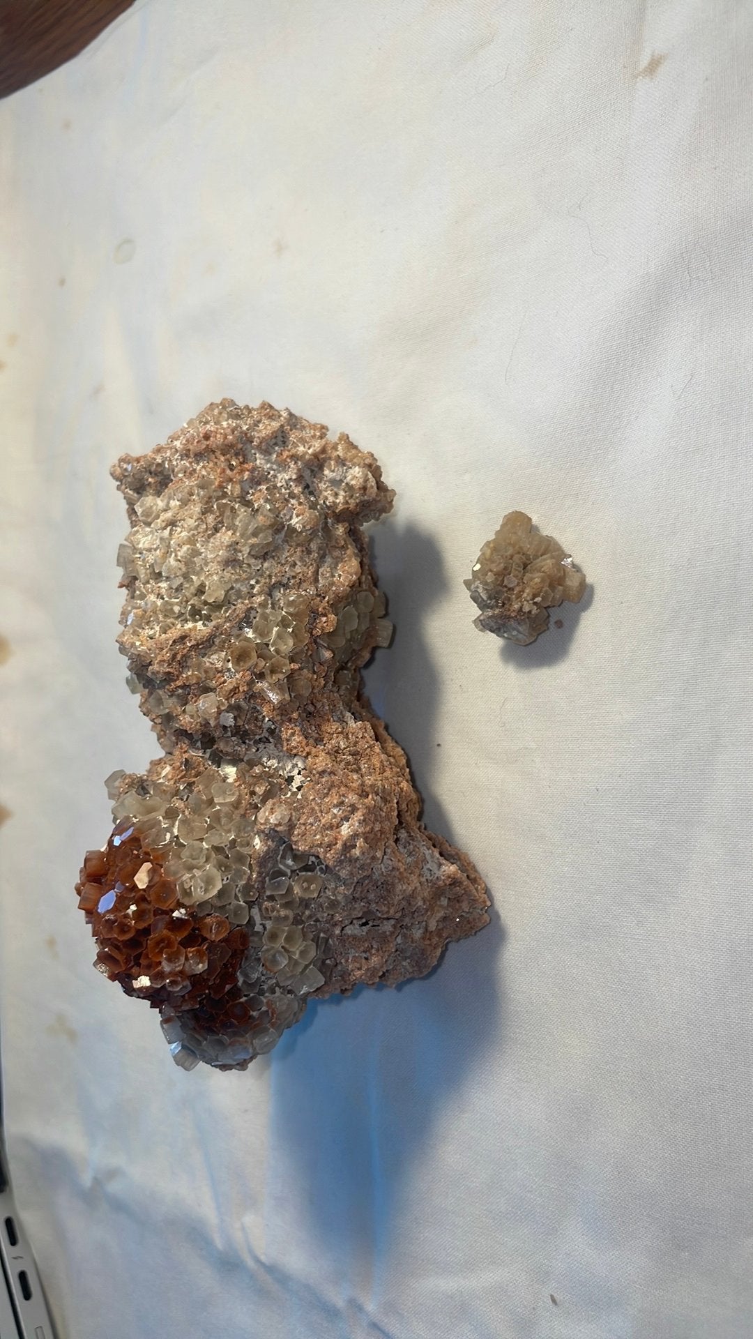 Aragonite - 550g - beaux cristaux, Enlèvement, Neuf
