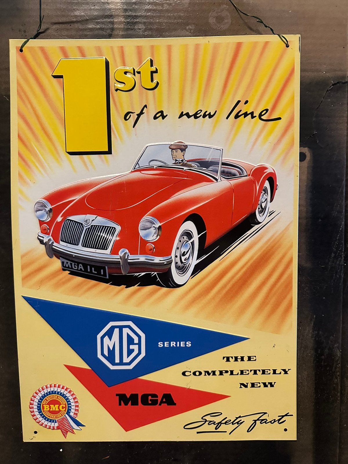 Panneaux MG, Enlèvement, Comme neuf