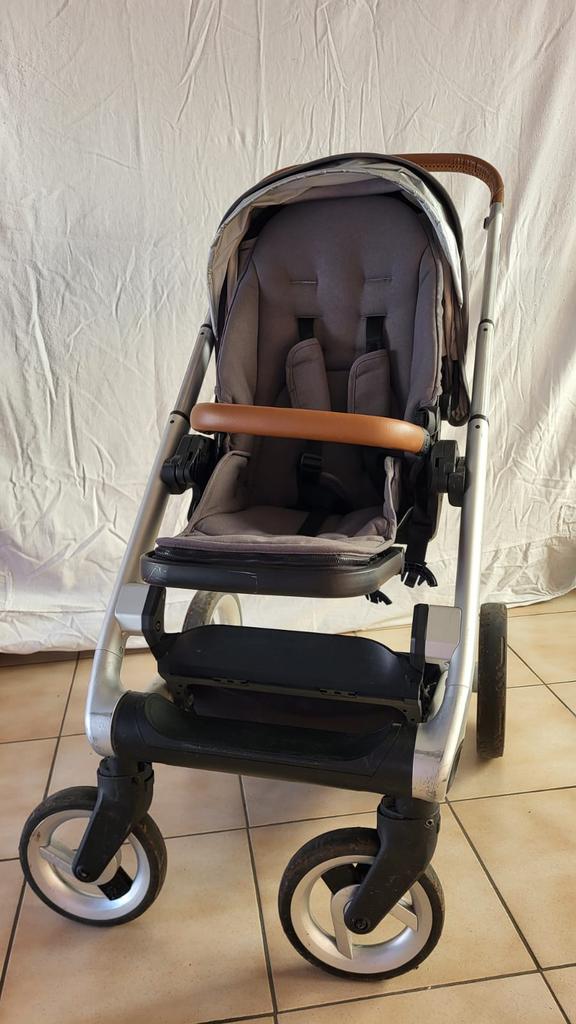 Mutsy icon wandelwagen, Kinderen en Baby's, Buggy's, Gebruikt, Overige merken, Regenhoes, Voetenzak, Zonnekap, Ophalen