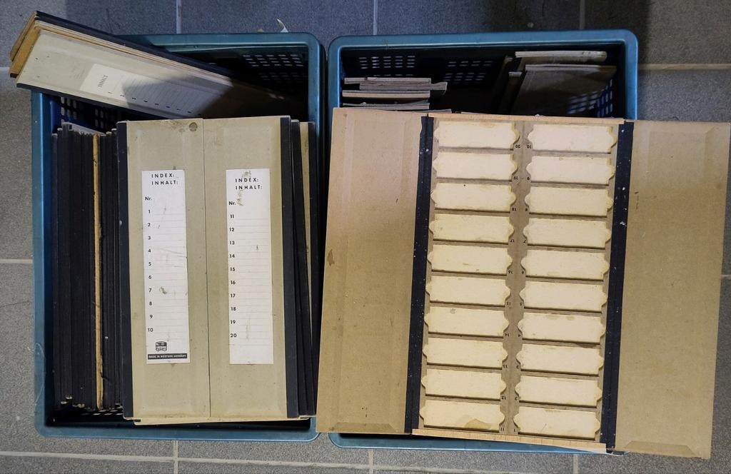 lot van 84 gebruikte coupemappen + extra’s, Ophalen of Verzenden