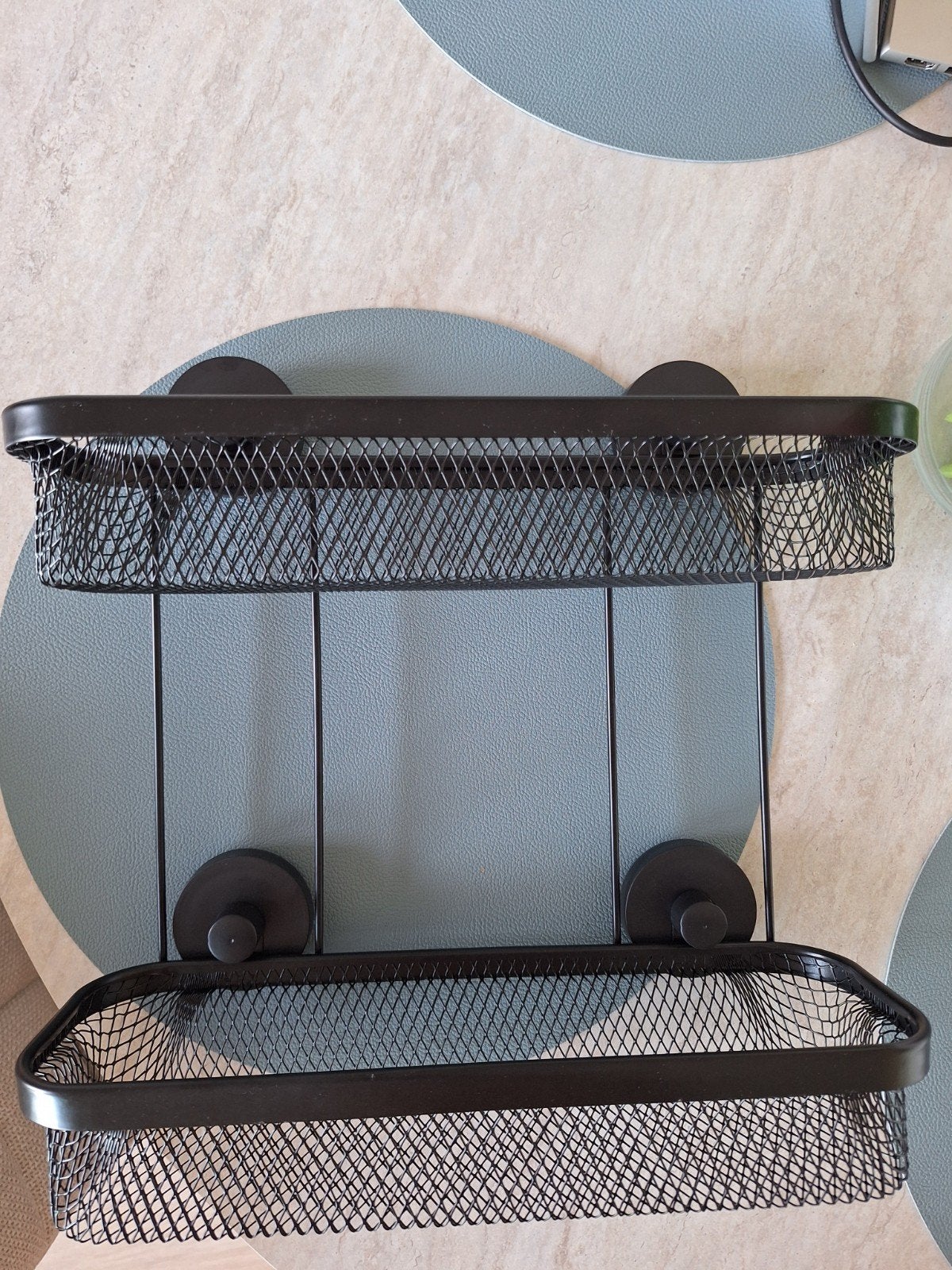 Double panier de douche avec ventouses
