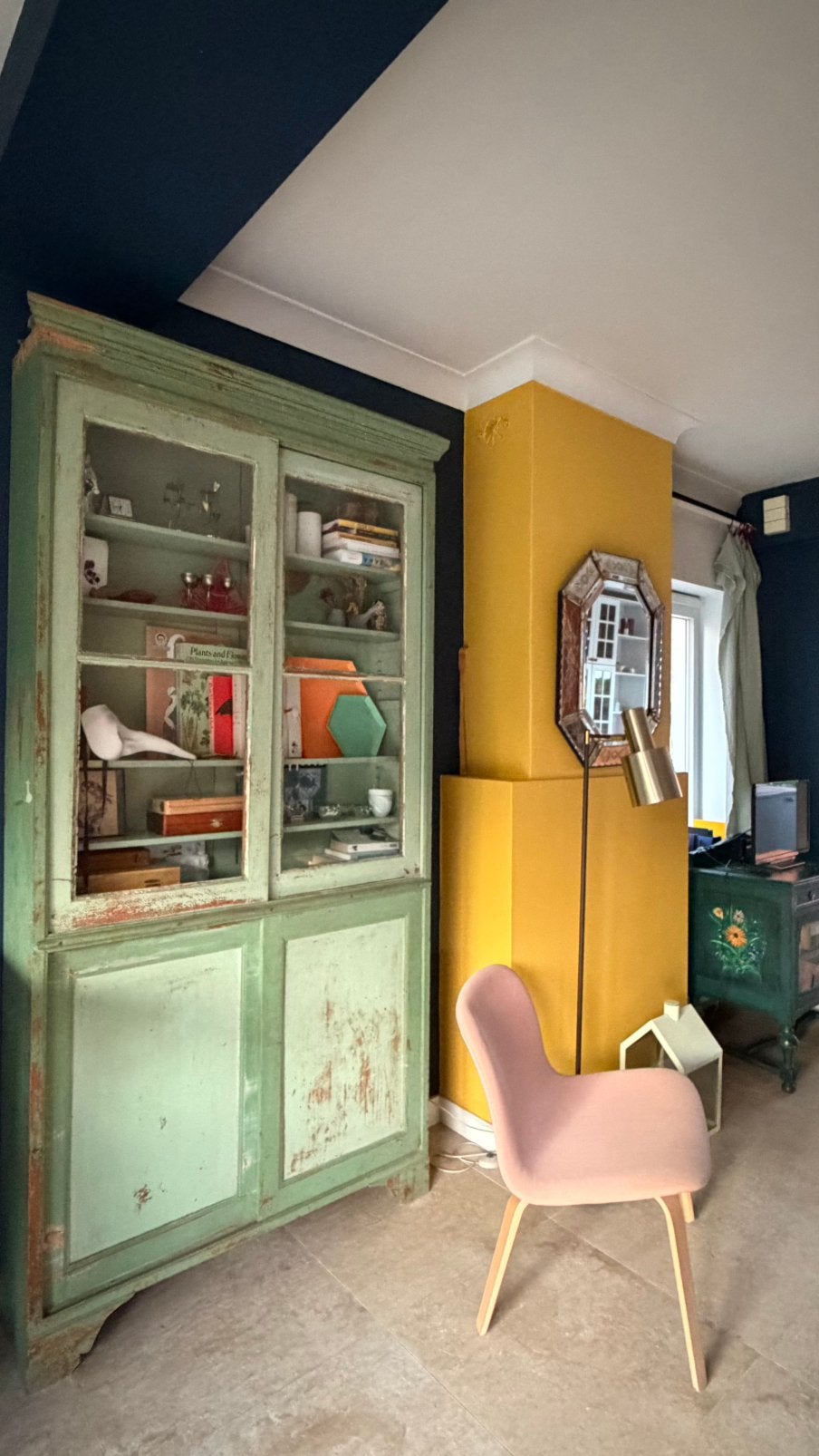 Antieke winkelvitrine, Huis en Inrichting, Ophalen, Zo goed als nieuw, Glas