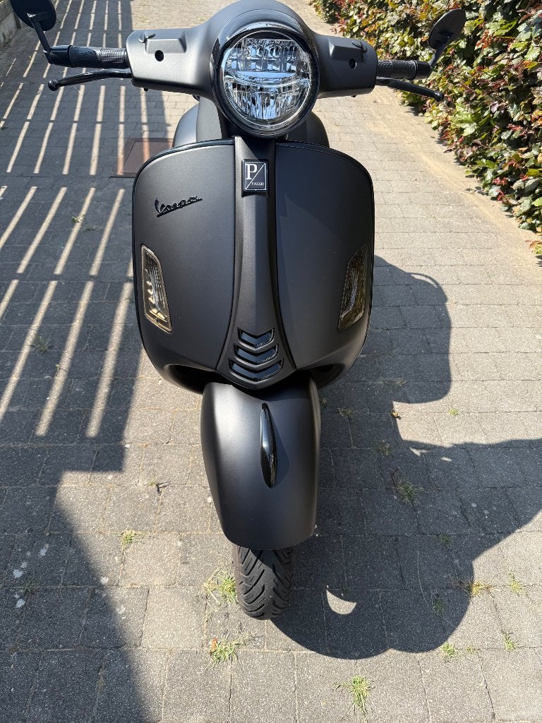 Vespa gts 300 notte, 300 cm³, Occasion, Permis Moto A2 minimum, 12 à 35 kW