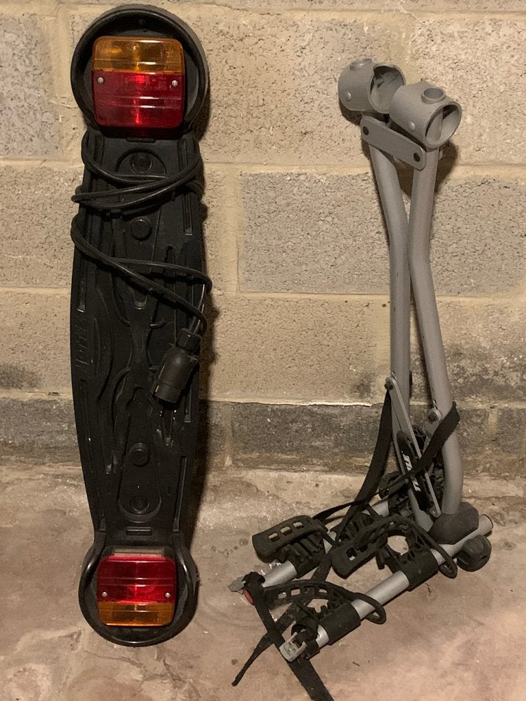 Porte vélos et éclairage, Autos : Divers, Enlèvement, 2 vélos, Utilisé, Support d'attelage
