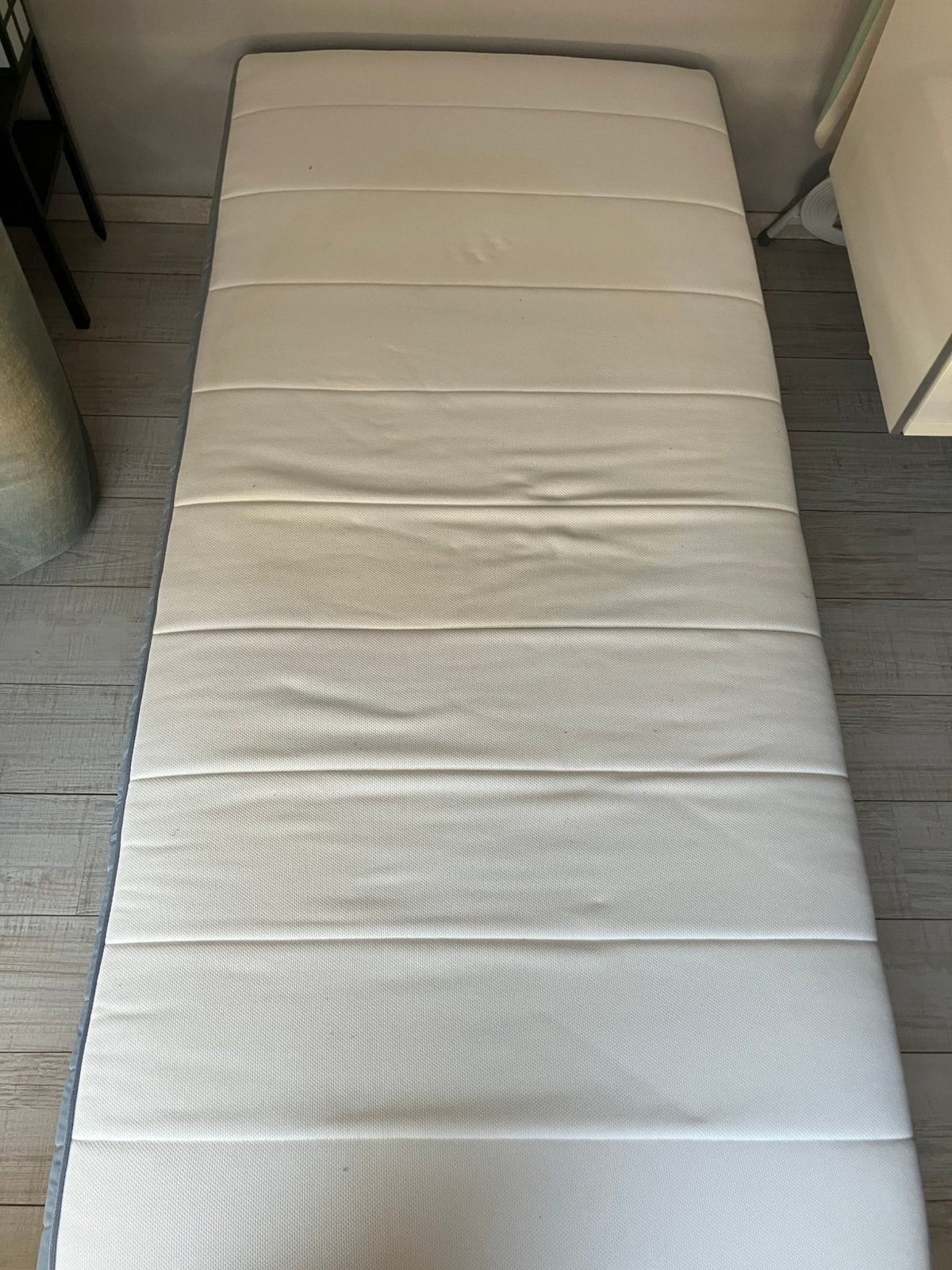 Lit une personne 90  200, Maison & Meubles, Chambre à coucher | Matelas & Sommiers, Enlèvement, Comme neuf, Une personne, Matelas