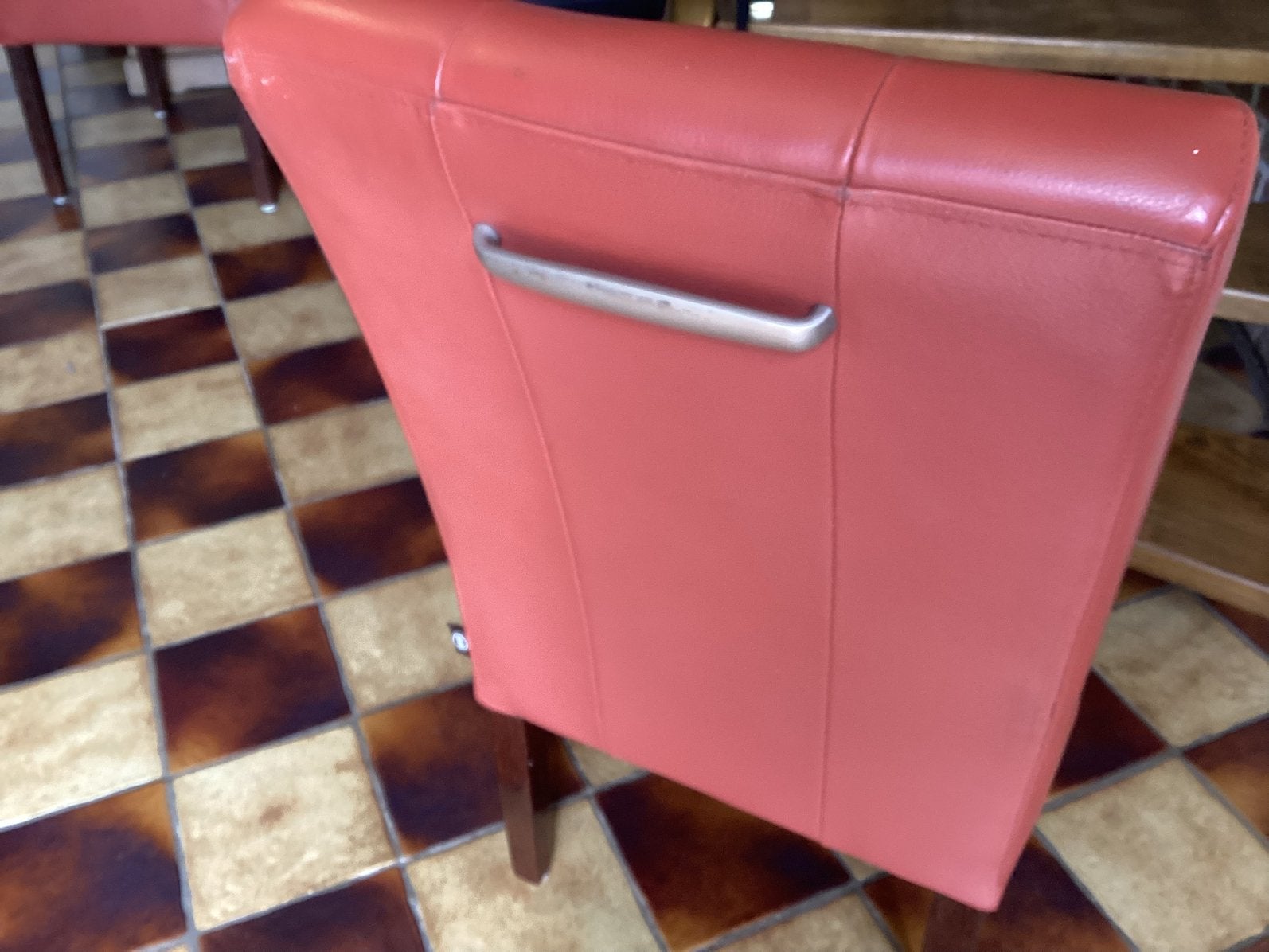kwaliteits stoelen in leer, Maison & Meubles, Chaises, Comme neuf, Cinq, Six Chaises ou plus, Cuir, Autres couleurs, Enlèvement