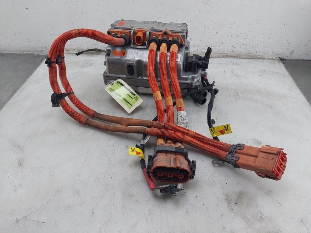ONDULEUR ABS Fiat 500 (312) (|P05190143AJ|5190143|), Robert Bosch AG, Utilisé, Fiat, Robert-Bosch-Allee 1
74232  Abstatt, DE