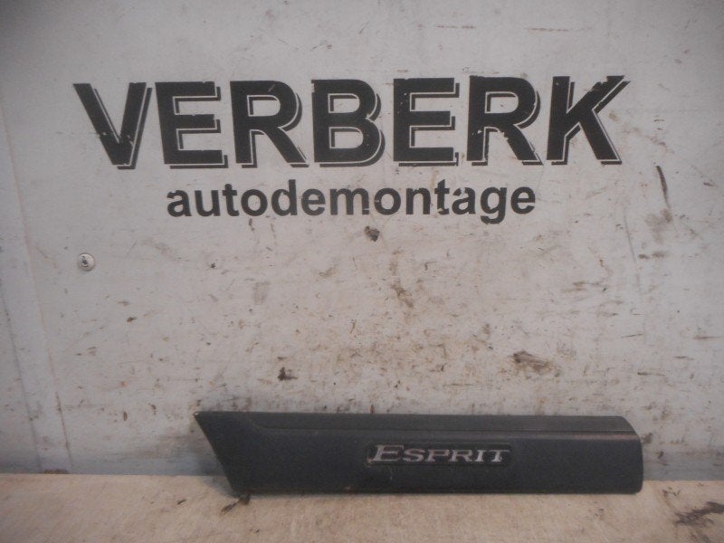 SIERLIJST SPATBORD LINKS VOOR C (W202) (202-690-5162), Gebruikt, Mercedes-Benz, Voor, Dialog.mb@mercedes-benz.com