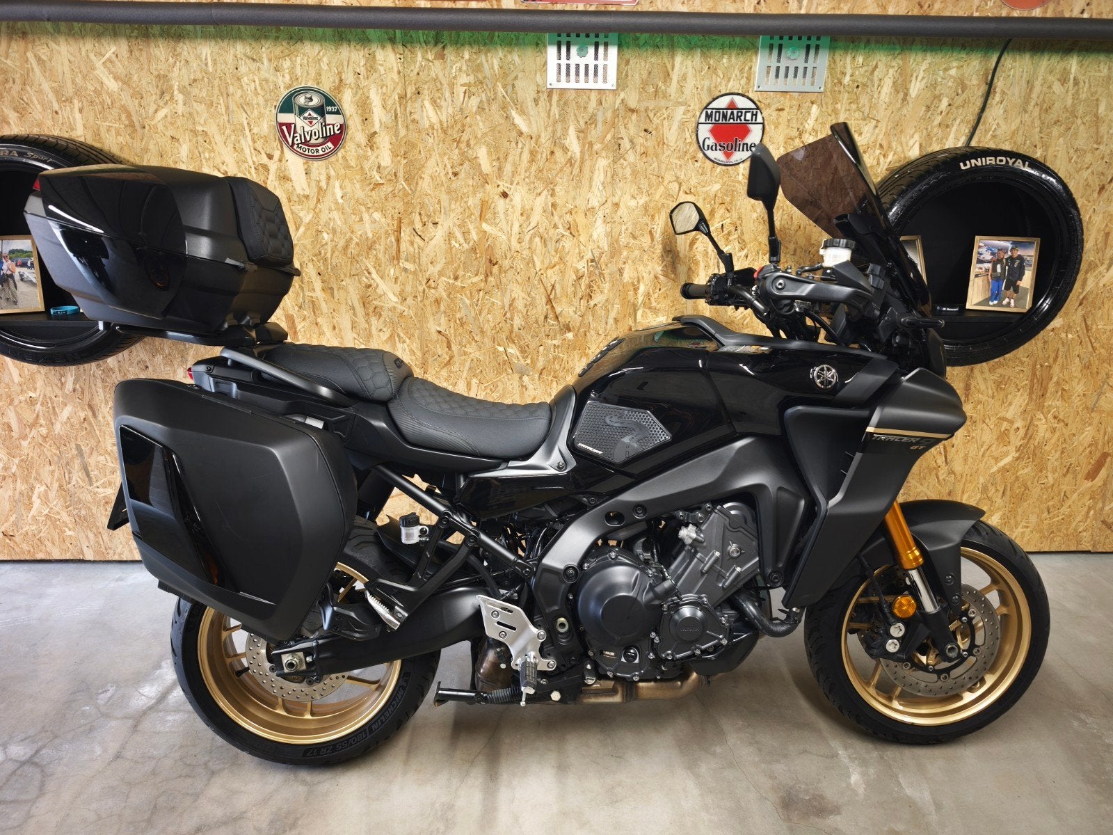 Yamaha Tracer 9 GT 2024 / Garantie 2029, Motoren, Occasion, Handvatverwarming, Bedrijf, 3 cilinders