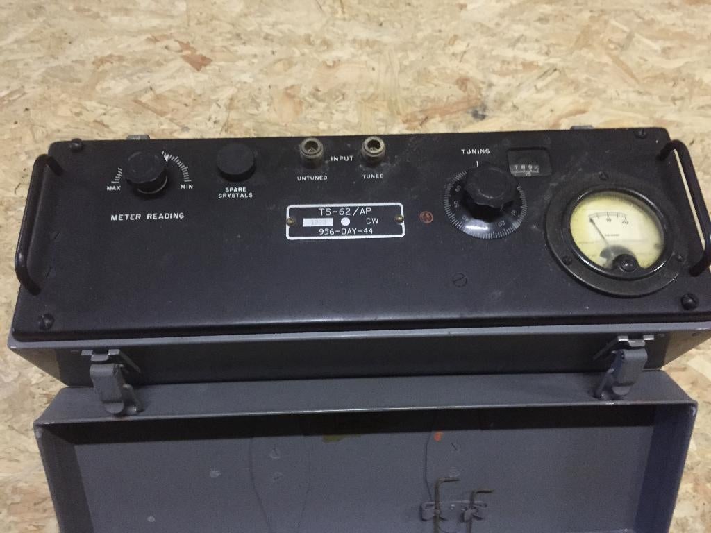 Navy echo box TS-62/AP WWII, Collections, Objets militaires | Seconde Guerre mondiale, Marine, Enlèvement