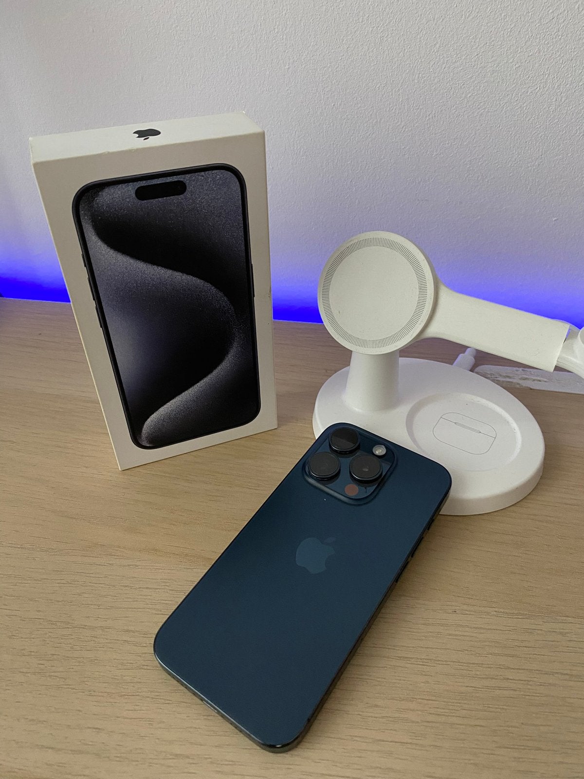 iPhone 15 Pro  Blue Titanium | TOPSTAAT | 128GB, Télécoms, Téléphonie mobile | Apple iPhone, 128 GB, Comme neuf, Enlèvement, Sans abonnement
