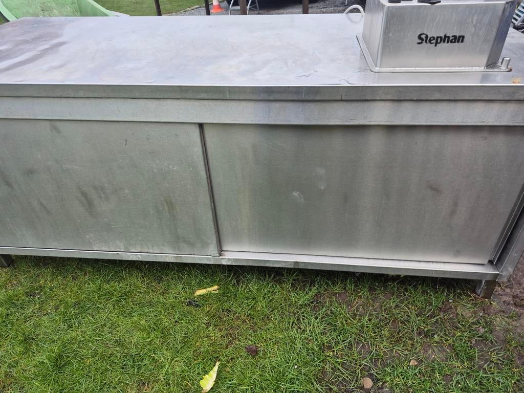 Werktafel  met stephan cutter, Enlèvement