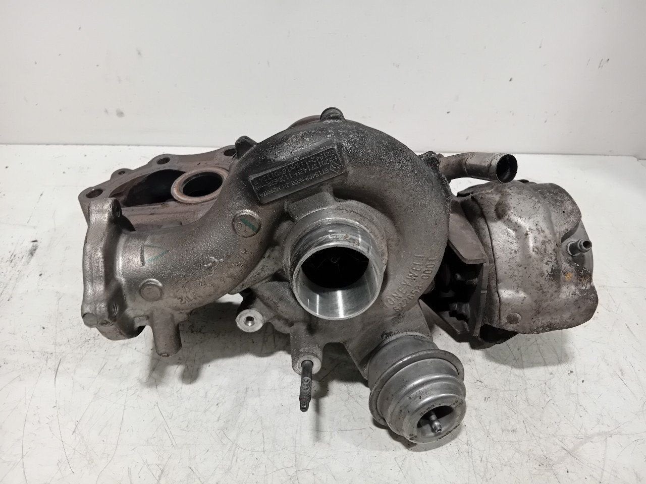 Turbo Opel Vivaro, Autos : Pièces & Accessoires, Onderdelen@venauto.nl, Van der Ven Autorecycling B.V., Ettenseweg 76, 4706 PB Roosendaal, The Netherlands