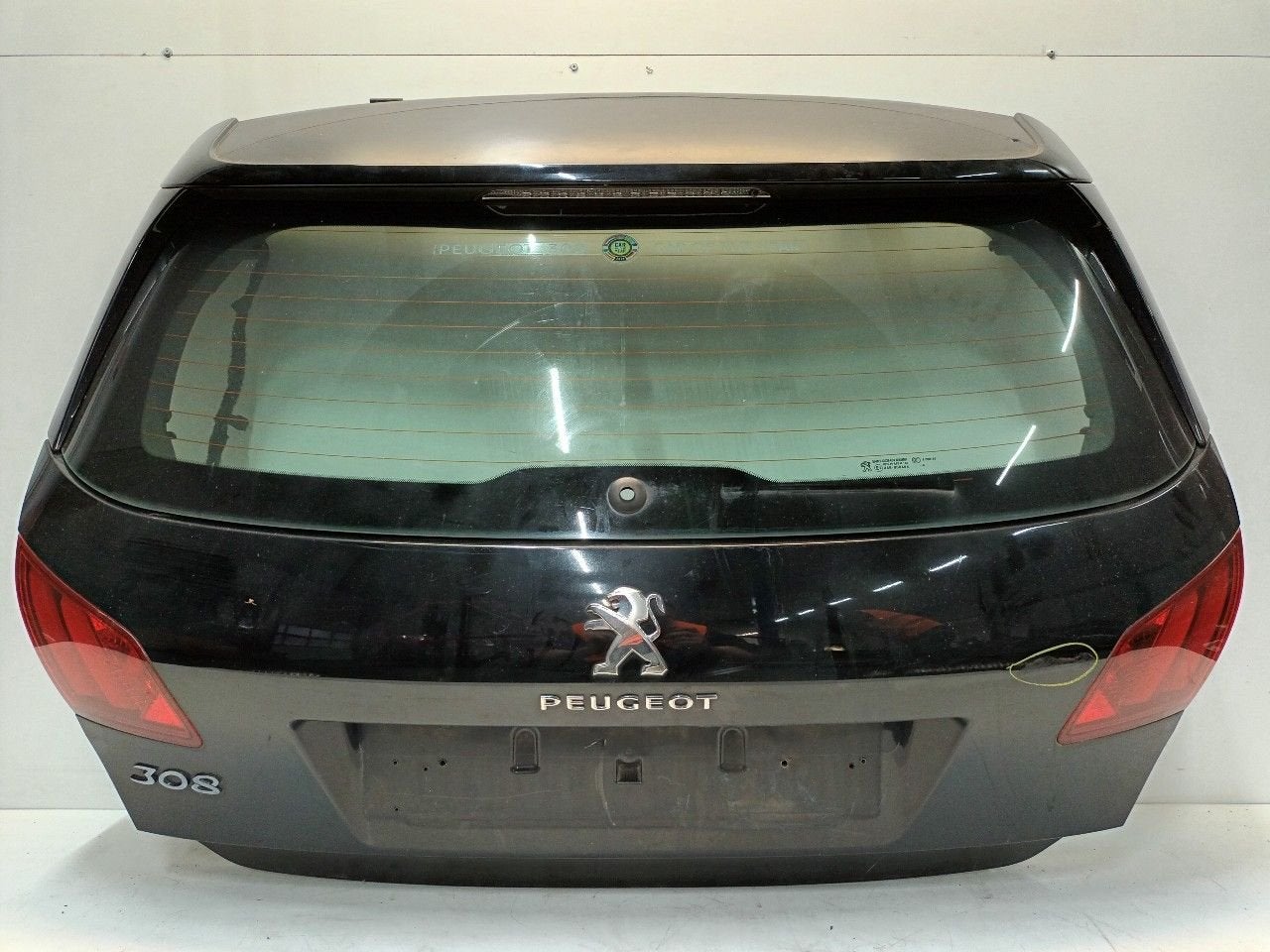 Achterklep Peugeot 308, Onderdelen@venauto.nl, Van der Ven Autorecycling B.V., Gebruikt, Ettenseweg 76, 4706 PB Roosendaal, The Netherlands