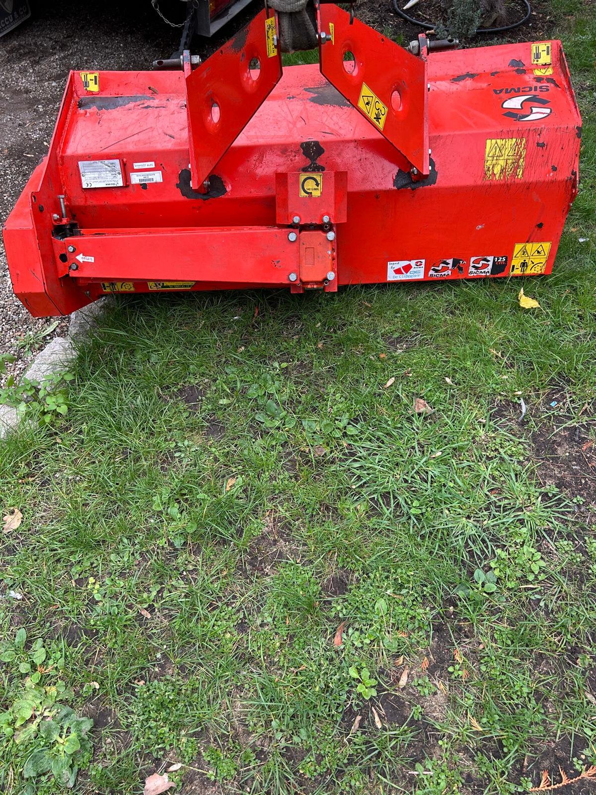 Tracteur faucheuse à fléaux Sicma TA125, Enlèvement