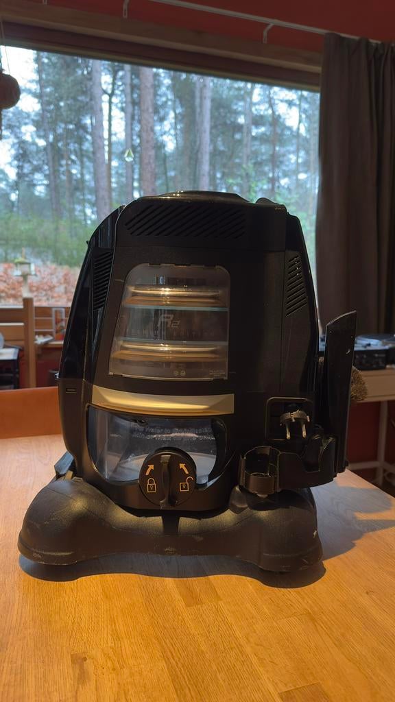 Ritello R2 stofzuiger met waterfilter, Elektronische apparatuur, Ophalen, Zo goed als nieuw, Stofzuiger