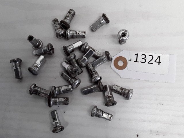 GSX750 1980 - 1982 Suzuki Velg Spaak D1-27076, Motoren, Onderdelen | Suzuki