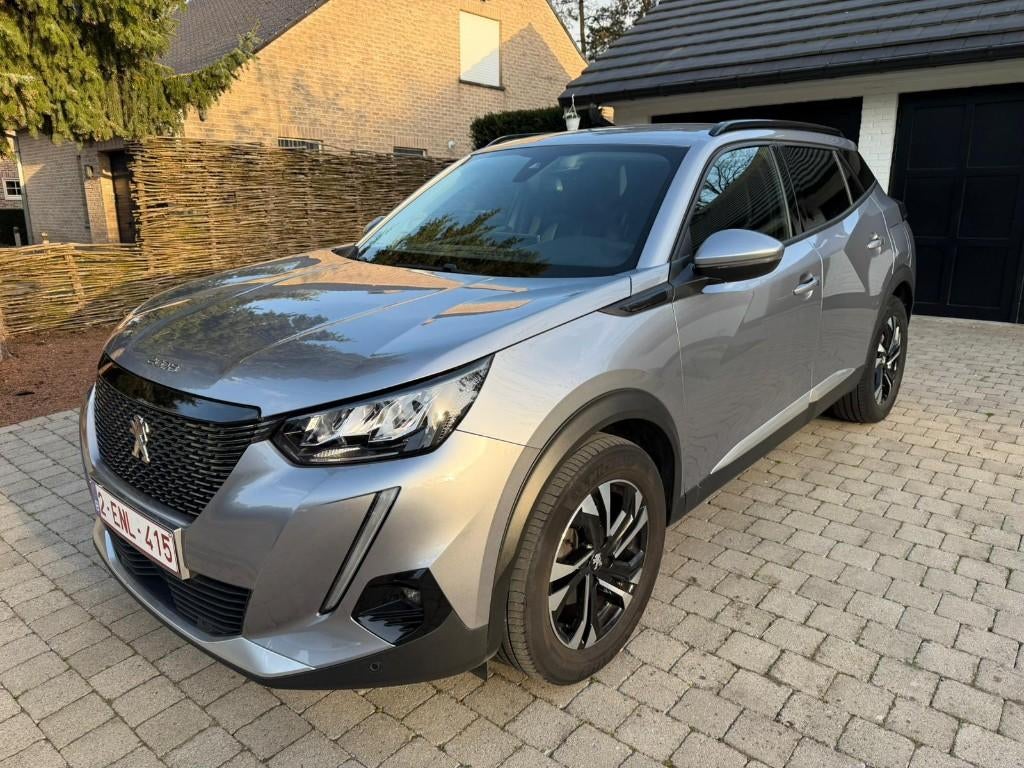 Peugeot 2008- Allure 1.2 Tech 130 PK, Auto's, Voorwielaandrijving, Stof, Start-stop-systeem, Euro 6